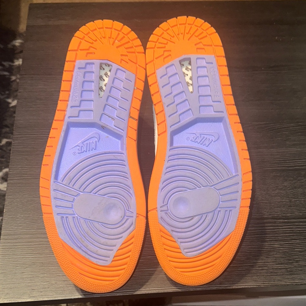 Jordan 1 CMFT  ZOOM AIR Nike High-Top Sneakers in Lavender, Orange, and White - Picture 2 of 6